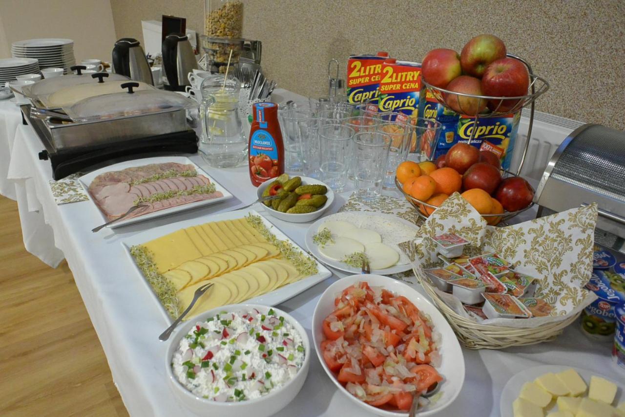 Gosciniec Rycerski Bed & Breakfast *